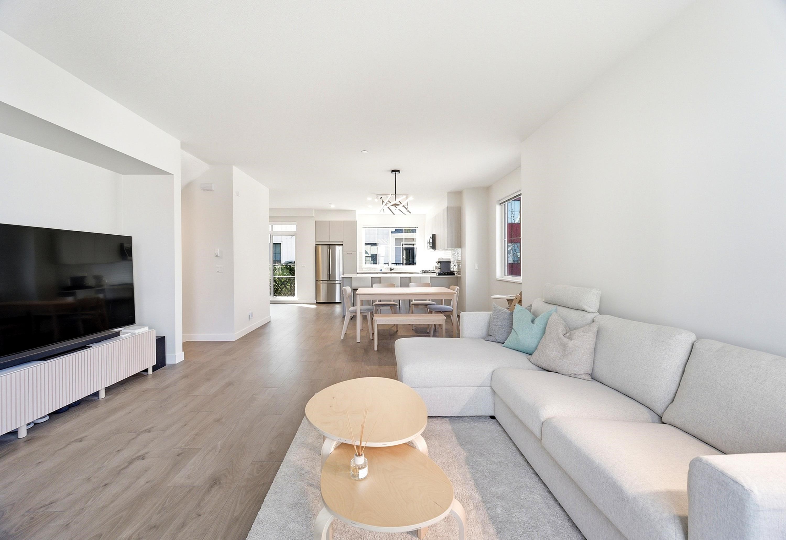 488 Furness Street 94