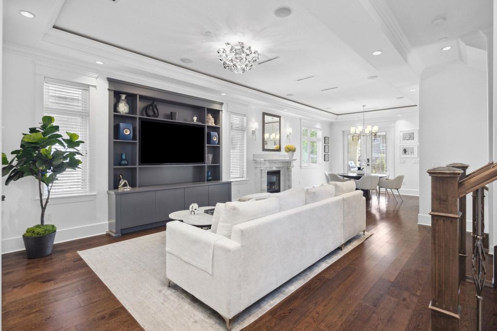 listing image 1100566623585006504