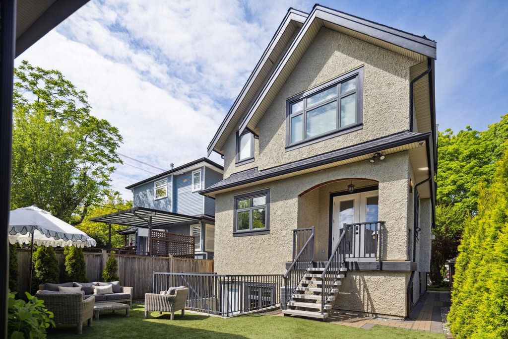 listing image 1101688650195870358