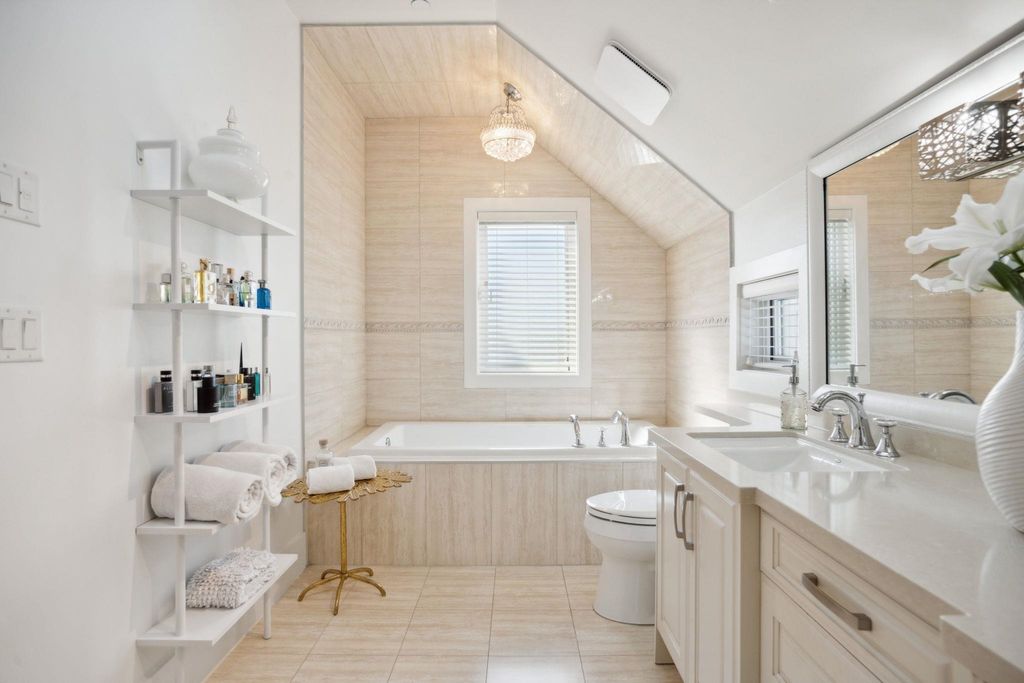 listing image 1103584658331035079
