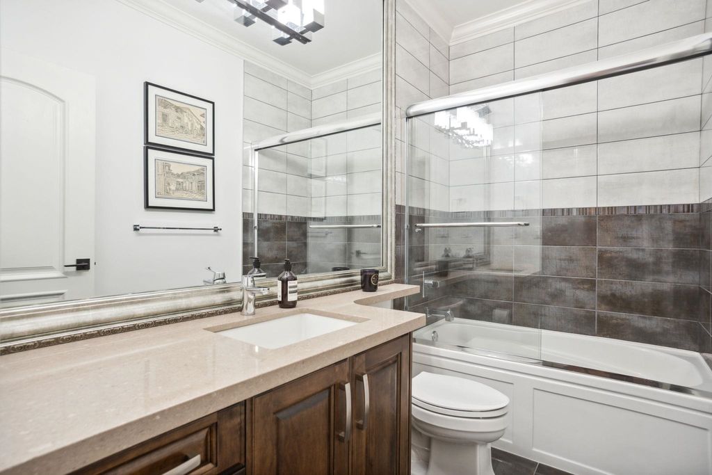 listing image 1102262426444840309