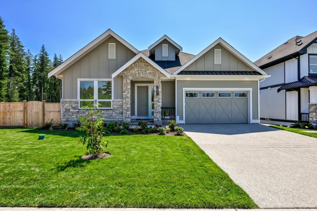 Photo of 20892 35a Avenue, Langley, BC V2Z 0B7 (MLS # R3171878)