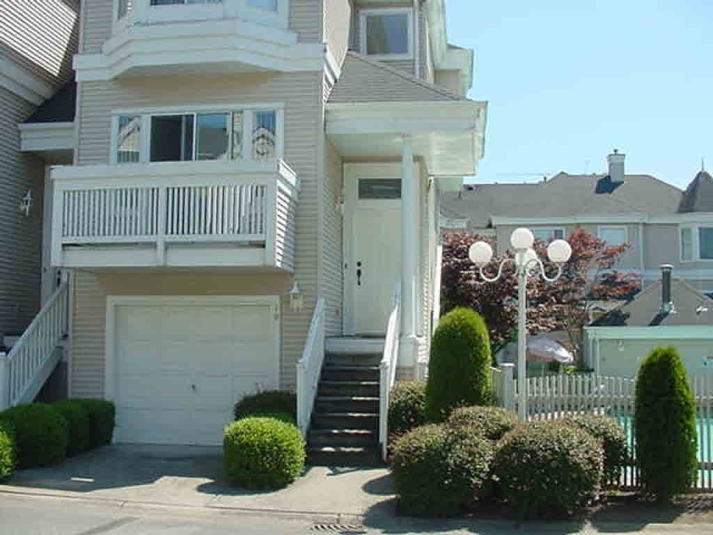 listing image 1100352529850317609
