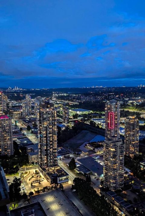 2108 Gilmore Avenue 1612 Burnaby BC V5C 0N8