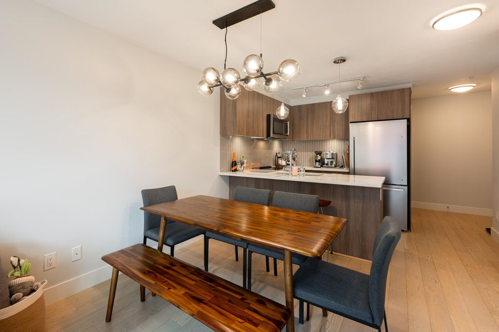 listing image 1100513003508718043