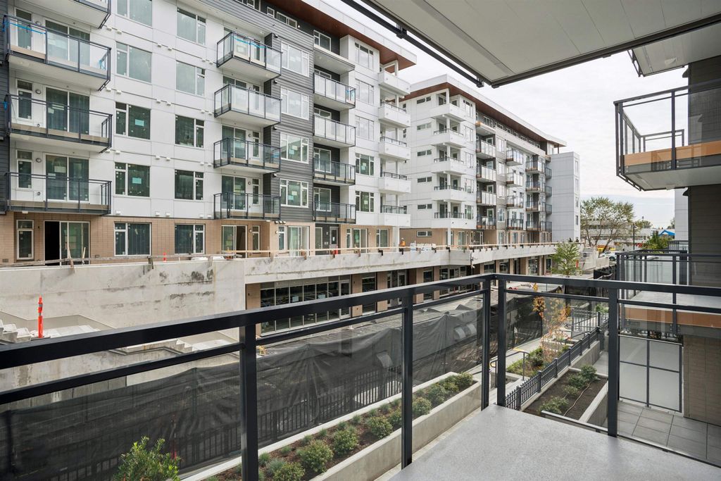 listing image 1109456311498979667