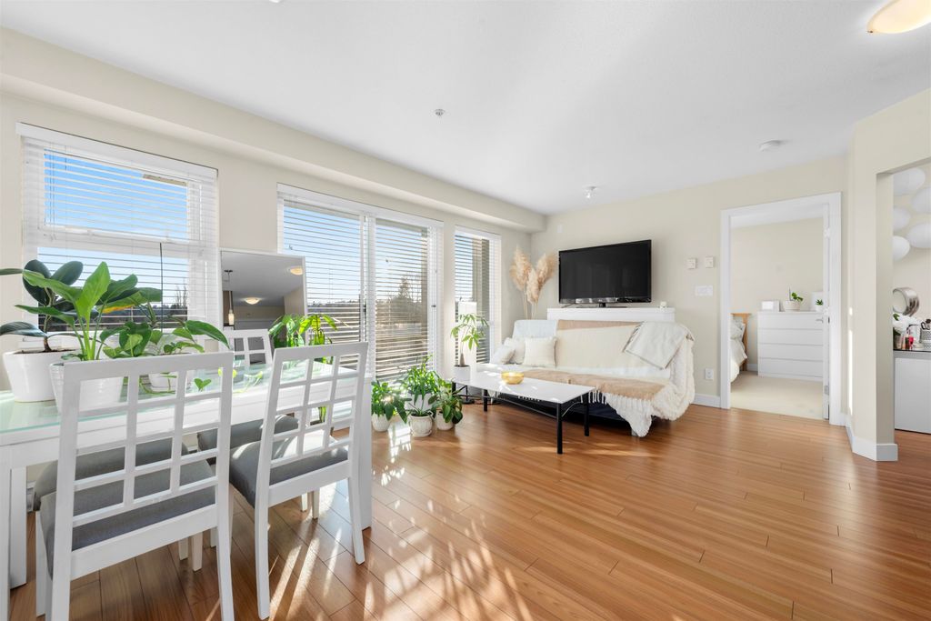 listing image 1107259648972866822