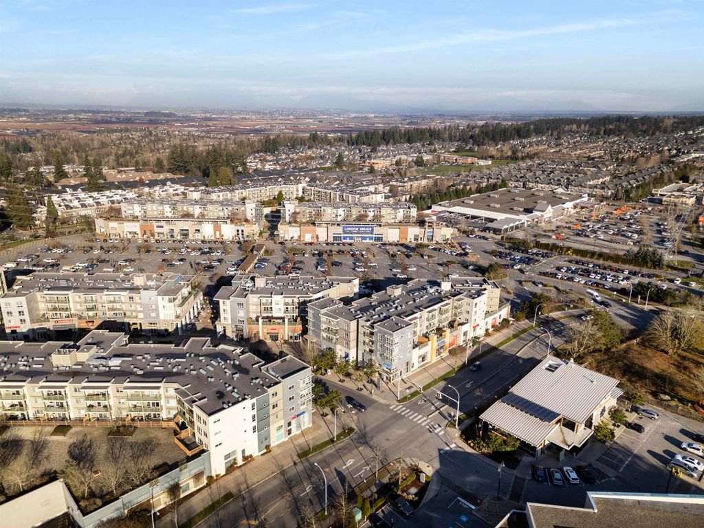 listing image 1106048417511197188