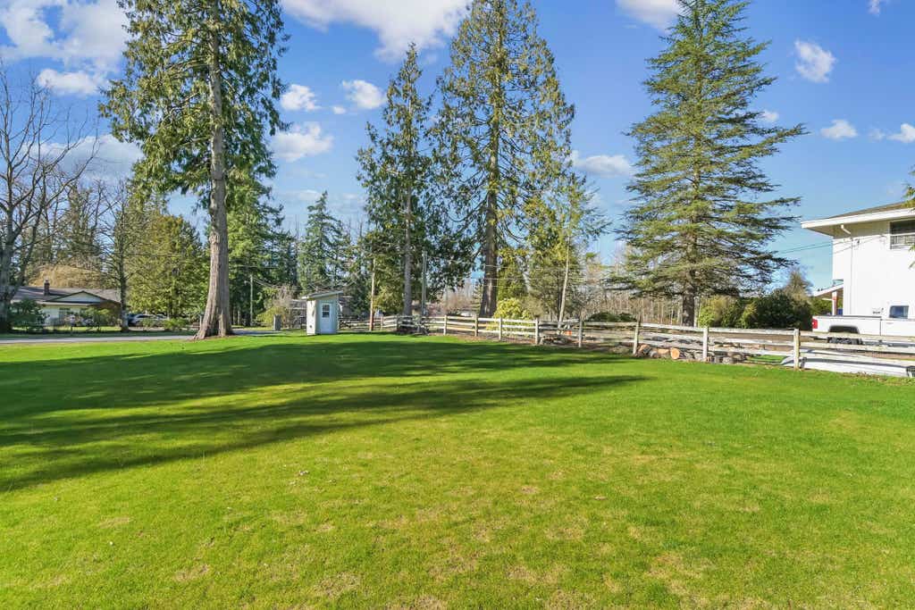 Photo of 428 202 Street #LT.1, Langley, BC V2Z 1V7 (MLS # R3093969)