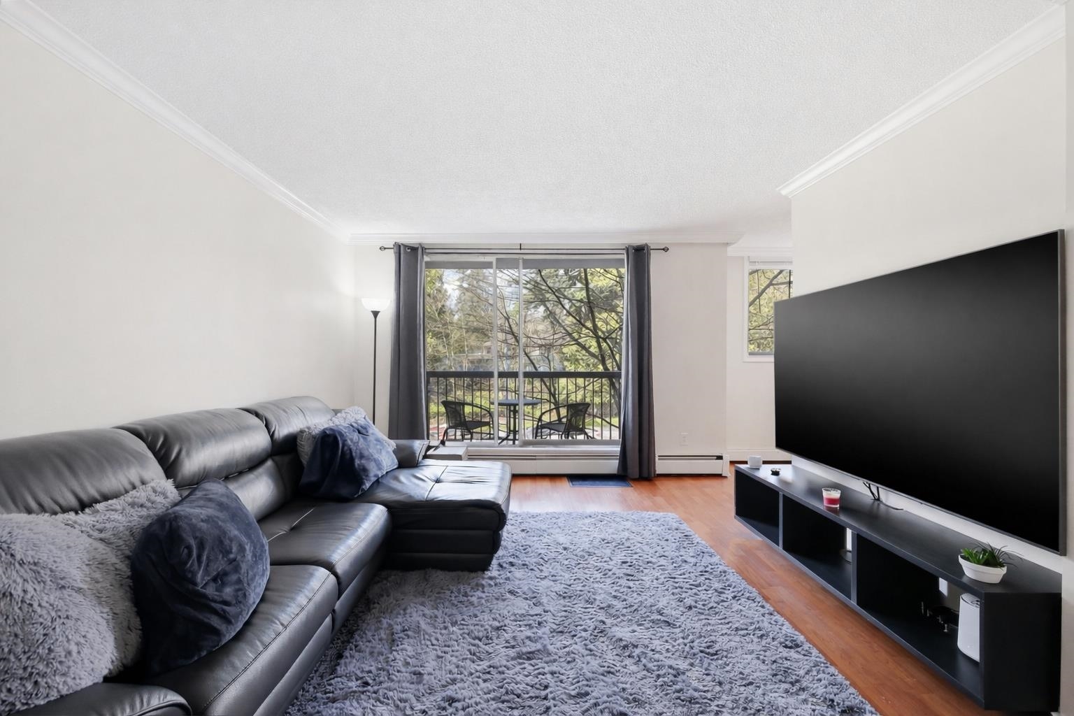 320 Royal Avenue 405