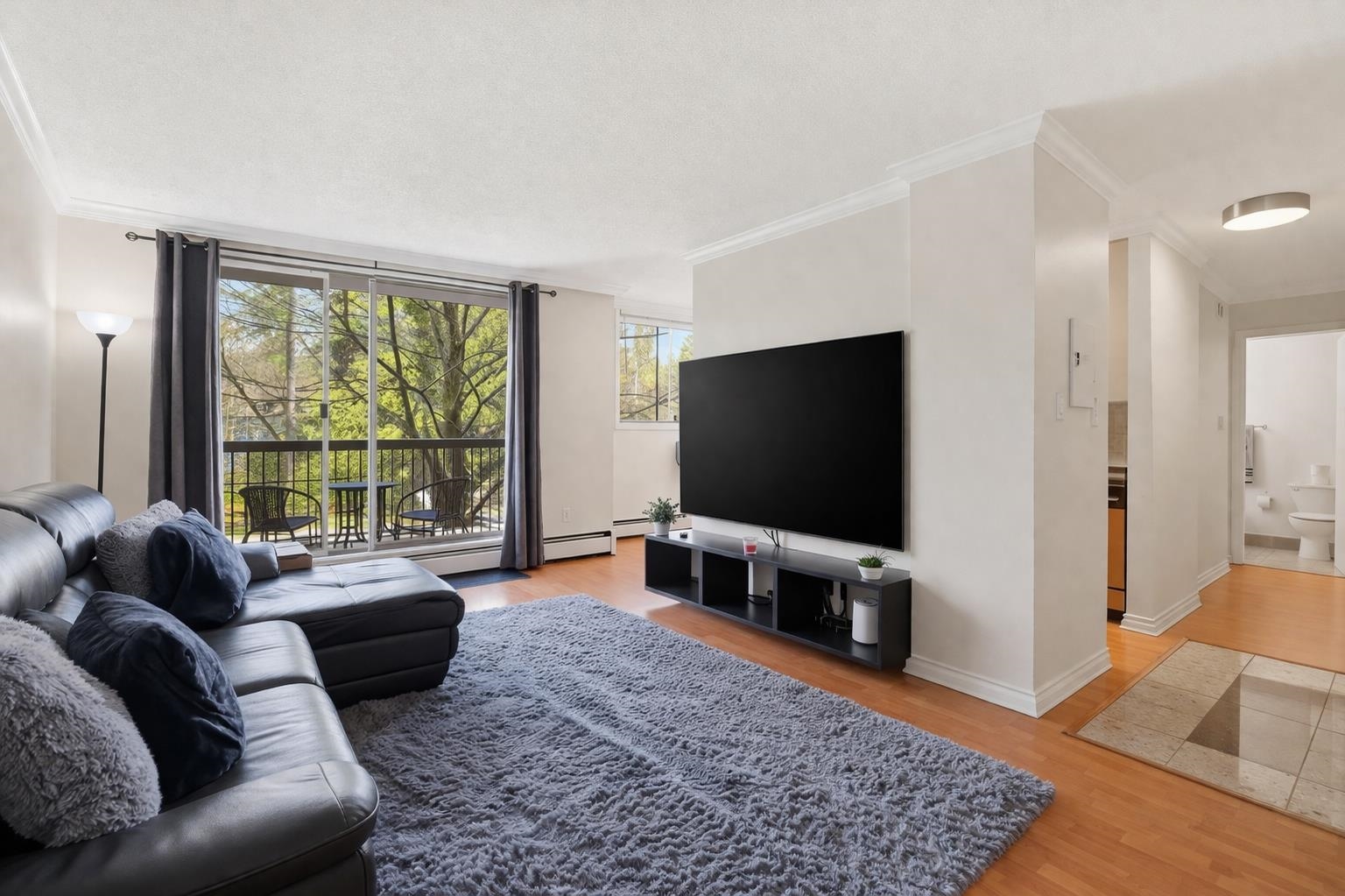 320 Royal Avenue 405