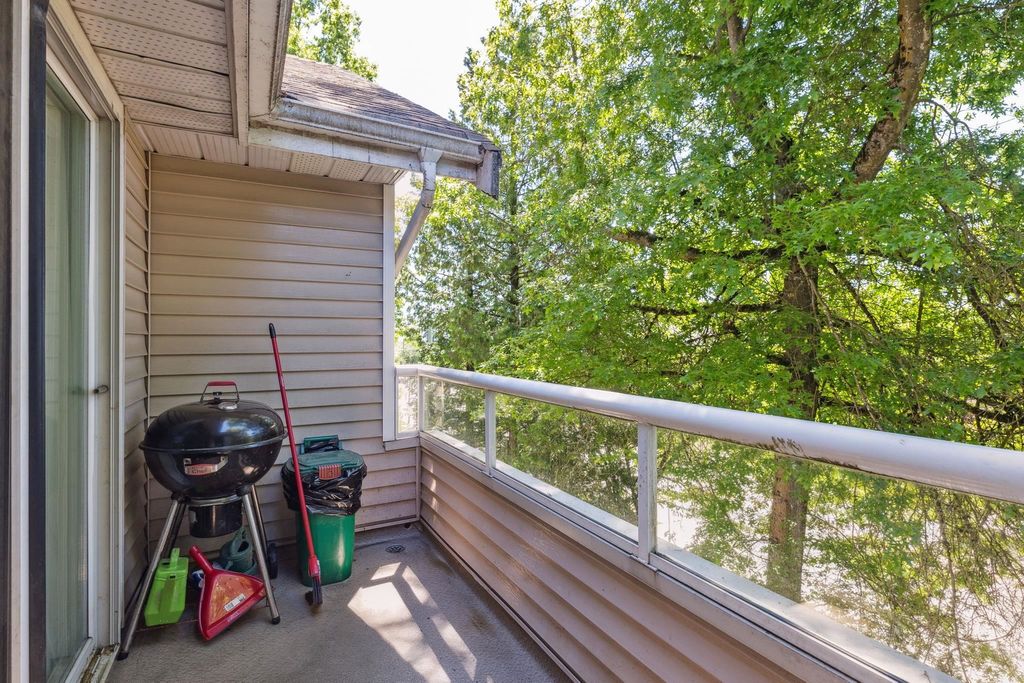 listing image 1102133843229018013