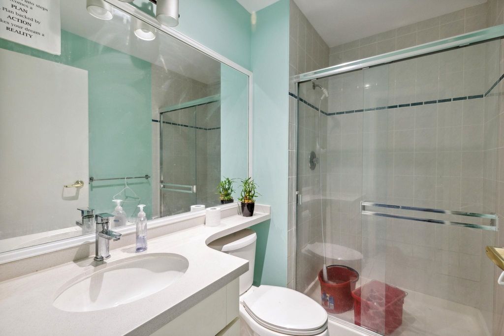 listing image 1102151399452274585
