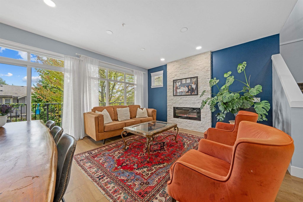 Photo of 11282 Cottonwood Drive #2, Maple Ridge, BC V2X 8W8 (MLS # R3157698)