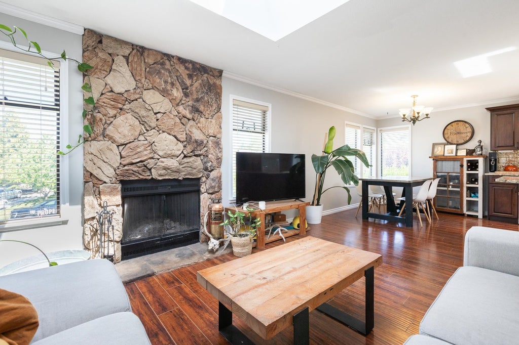 Photo of 2266 Willoughby Way, Langley, BC V2Y 1C1 (MLS # R3131049)