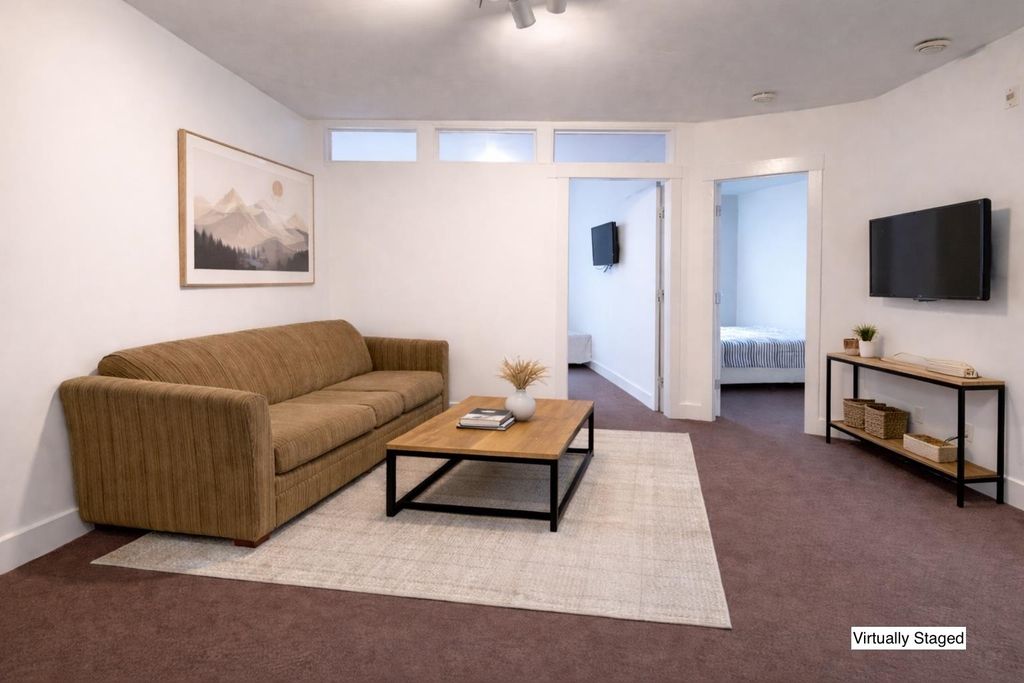 listing image 1103708311369251745