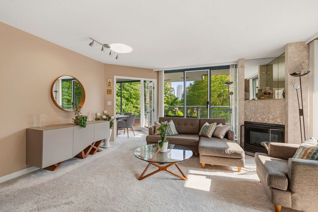 Photo of 13353 108 Avenue #203, Surrey, BC V3T 5T5 (MLS # R3147795)
