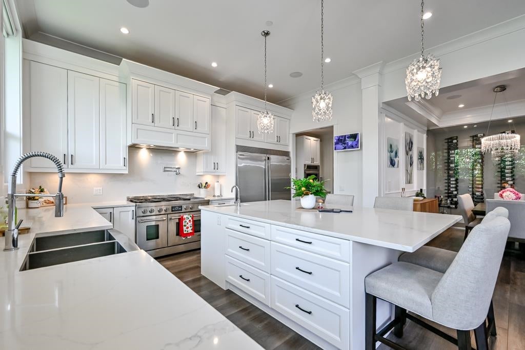 Photo of 23066 135 Avenue, Maple Ridge, BC V4R 0E6 (MLS # R3138434)