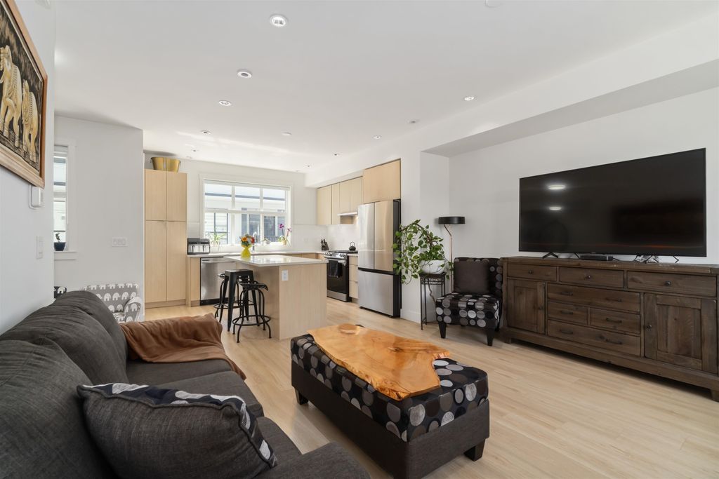 listing image 1108079723785290294
