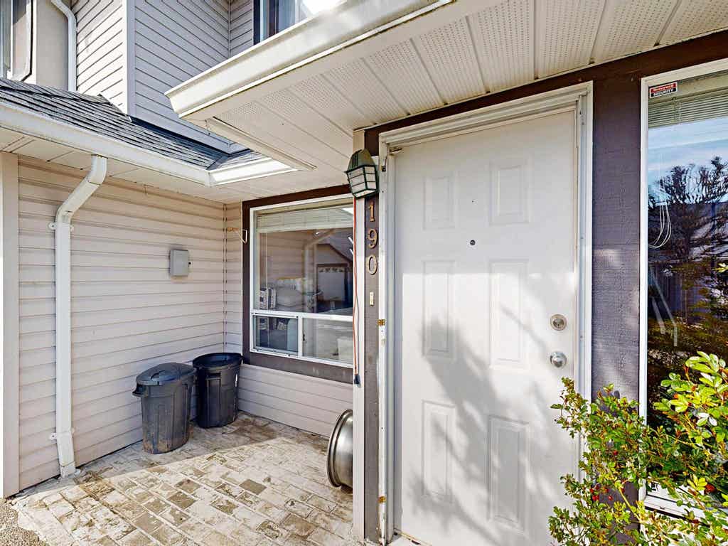 Photo of 3160 Townline Road #190, Abbotsford, BC V2T 5P4 (MLS # R3140433)