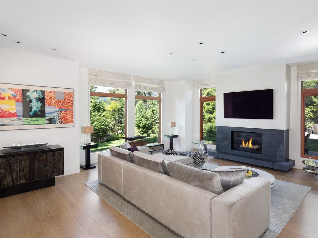 listing image 1107681832550399412
