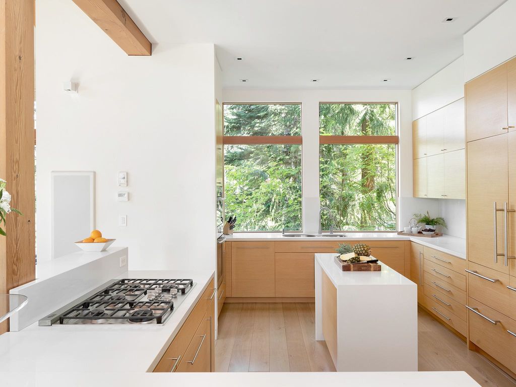 listing image 1100027669137949710