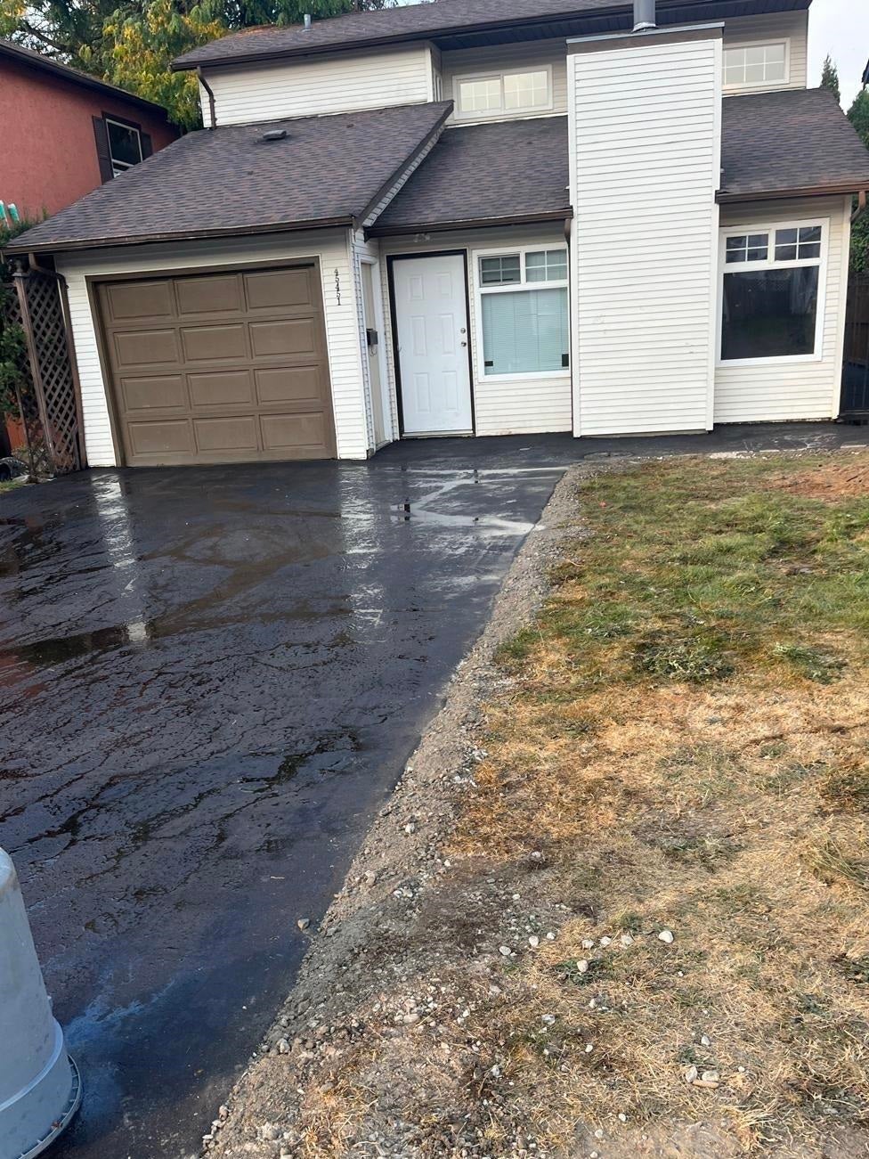 Photo of 45451 Meadowbrook Drive, Chilliwack, BC V2P 7K3 (MLS # R3154258)
