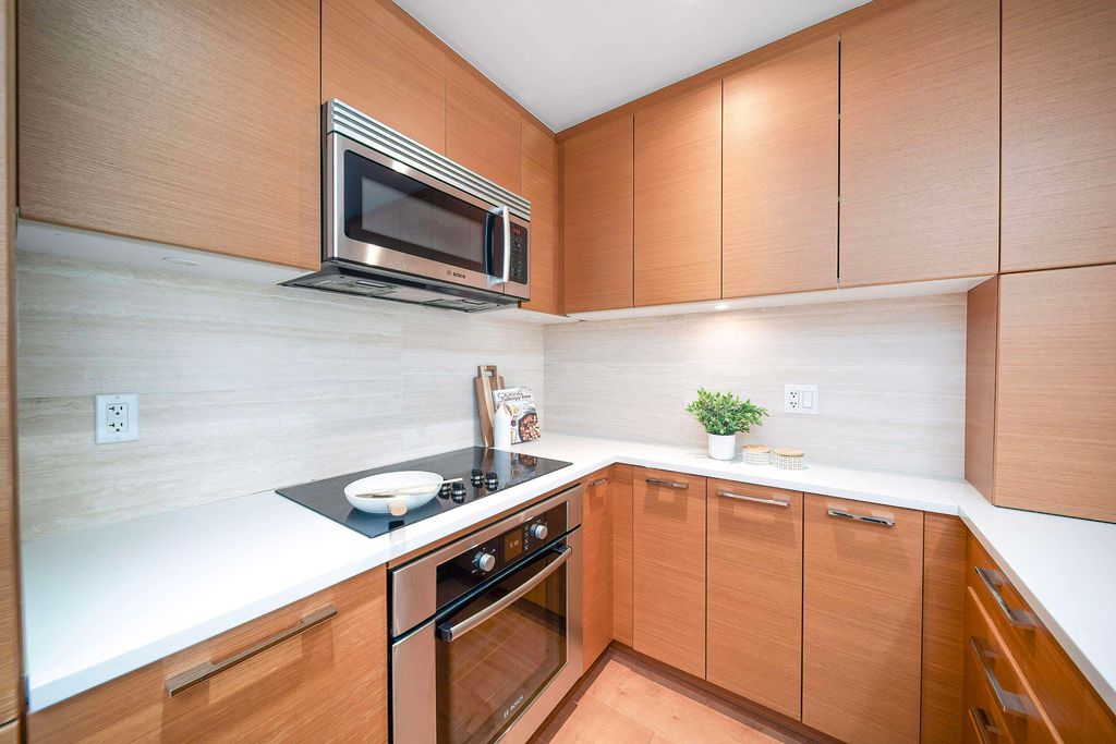 listing image 1107447528014767840