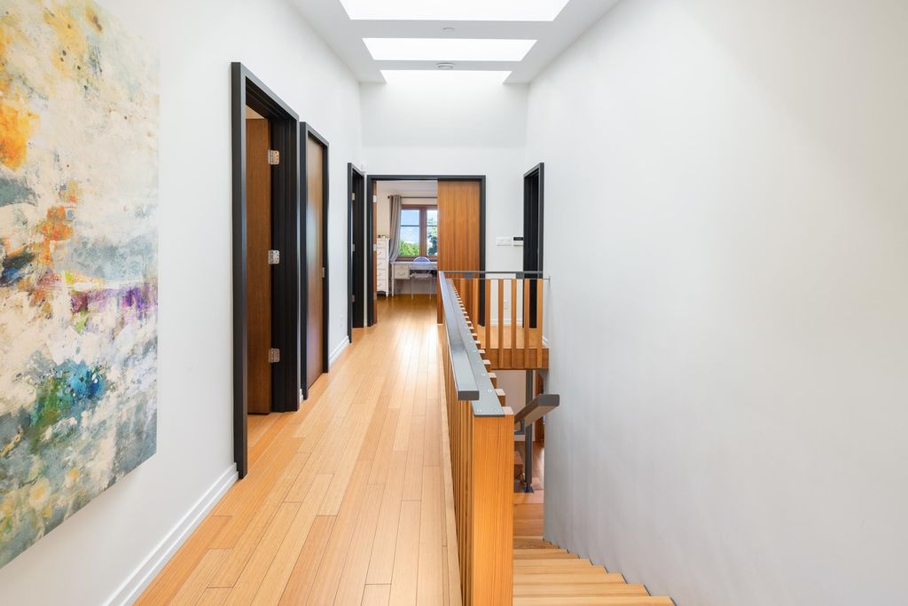 listing image 1100153015165919530