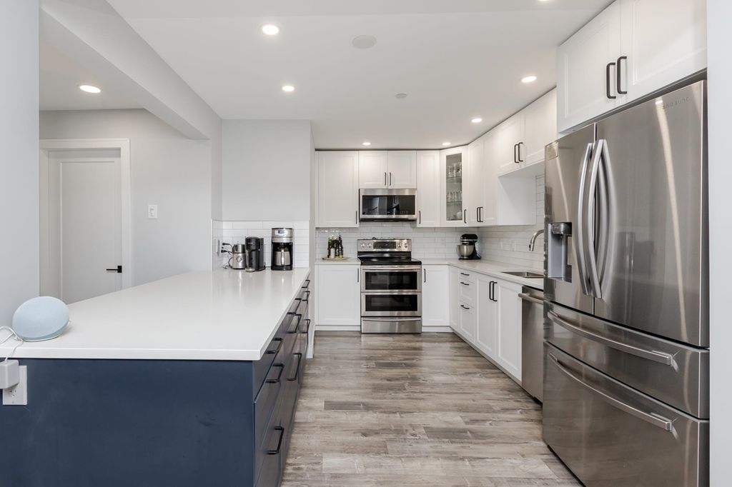 Photo of 20894 57 Avenue #102, Langley, BC V3A 8M7 (MLS # R3060665)