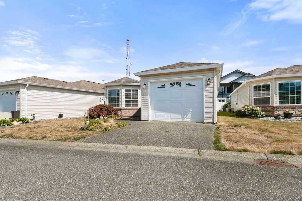 Photo of 8500 Young Road #7, Chilliwack, BC V2P 4P1 (MLS # R3146124)