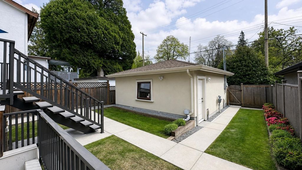 listing image 1109249205011259868
