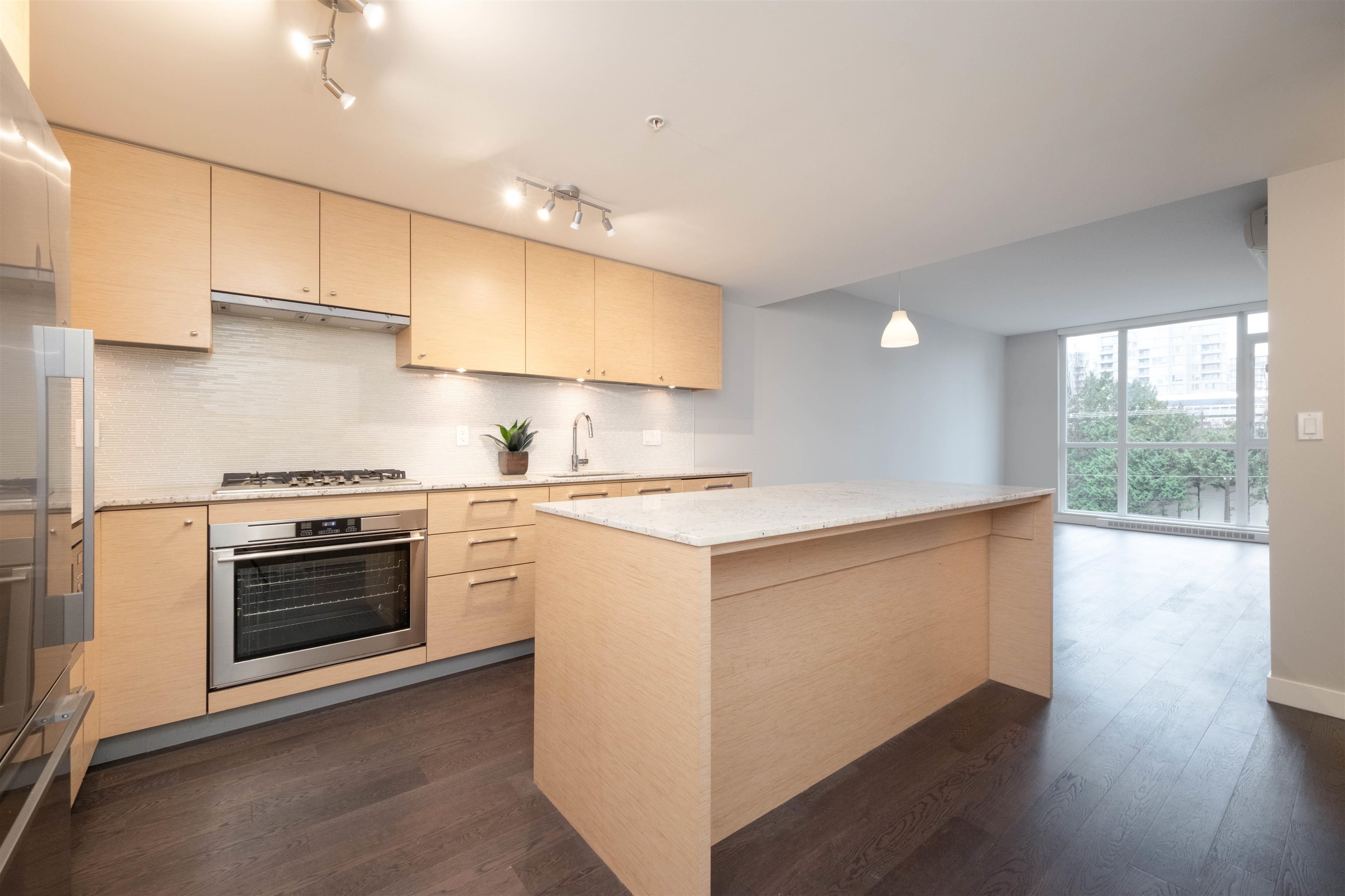 6180 Cooney Road 505