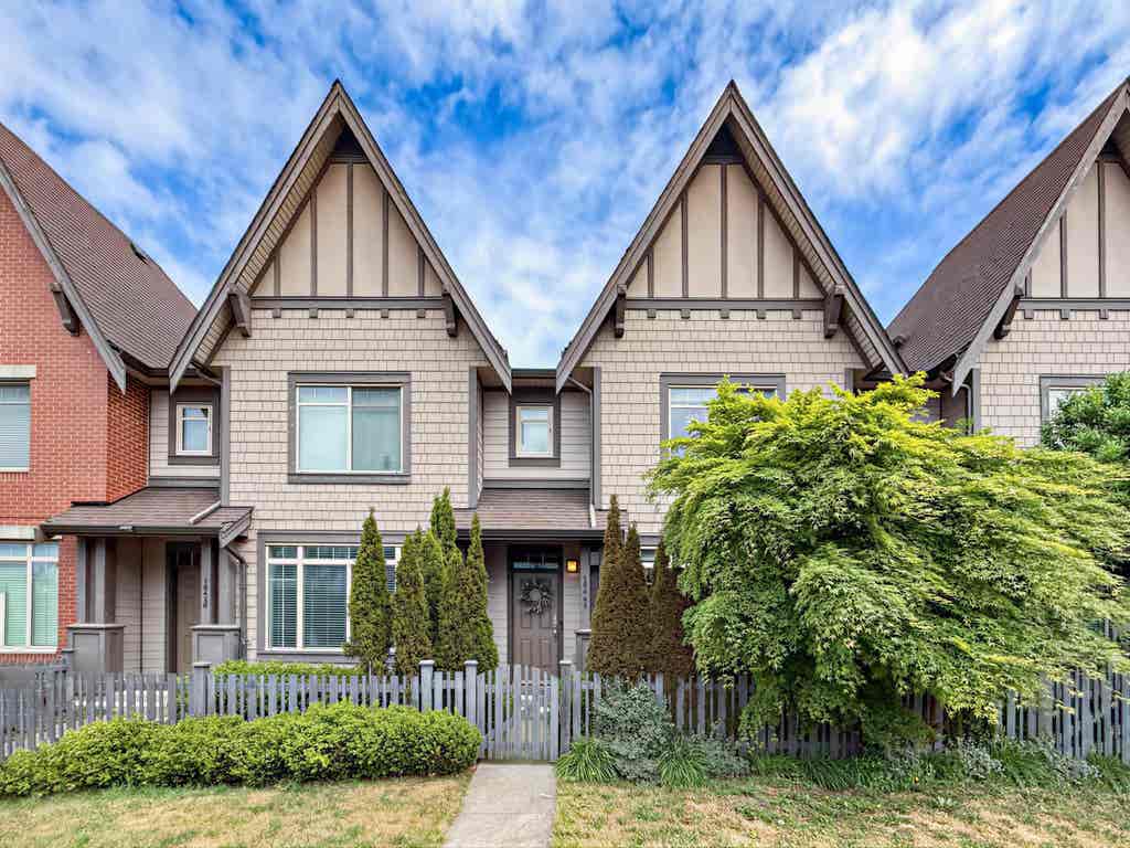 Photo of 16441 24 Avenue, Surrey, BC V3Z 0C4 (MLS # R3158136)