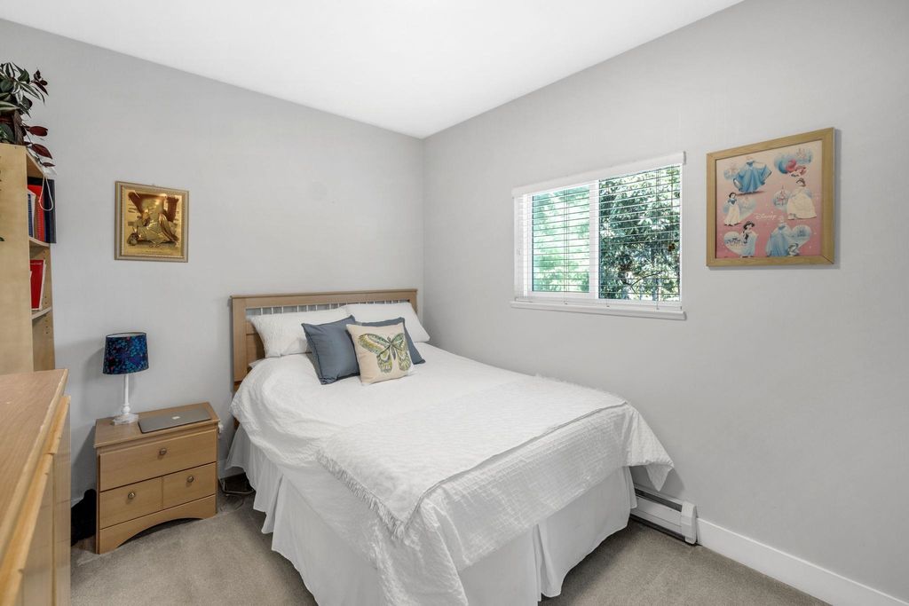 listing image 1102326014183452574