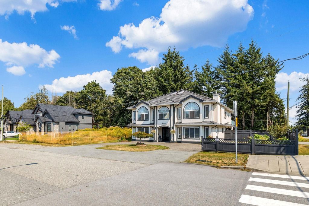 listing image 1106455471981721790