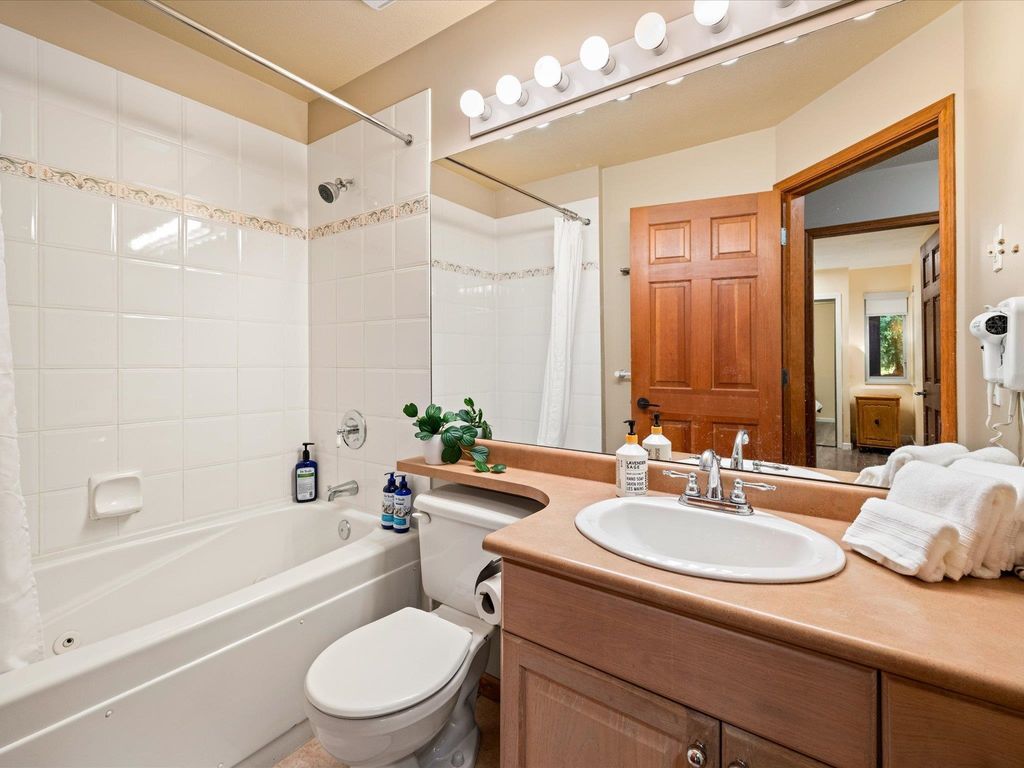 listing image 1108919736992805925