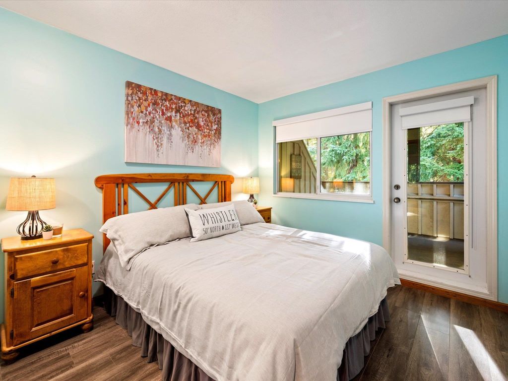 listing image 1100433299477215352