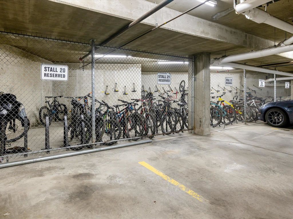 listing image 1103271019137253941