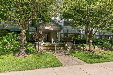 11960 Harris Road 103 Pitt Meadows BC V3Y 2R1