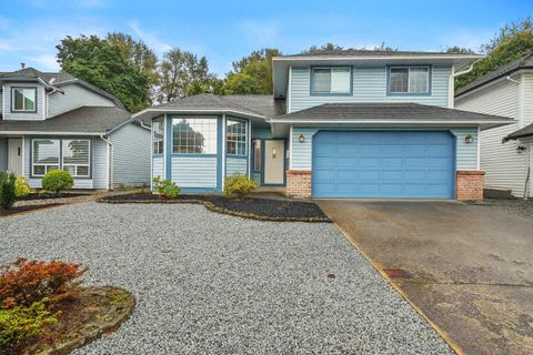 19607 Somerset Drive Pitt Meadows BC V3Y 2L4