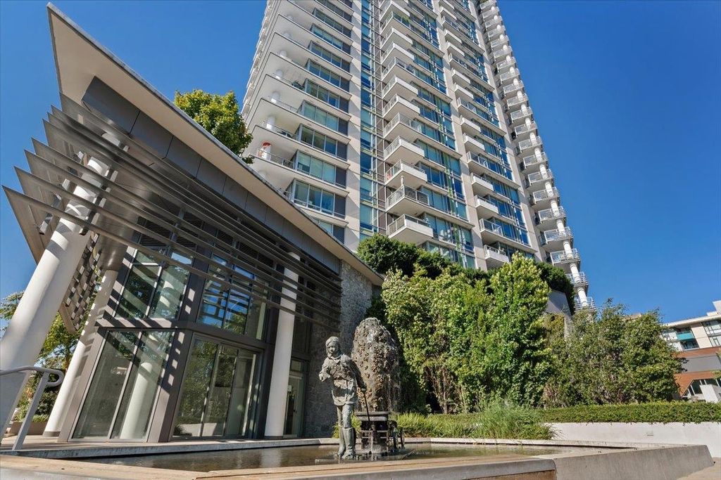 listing image 1100255583198254764