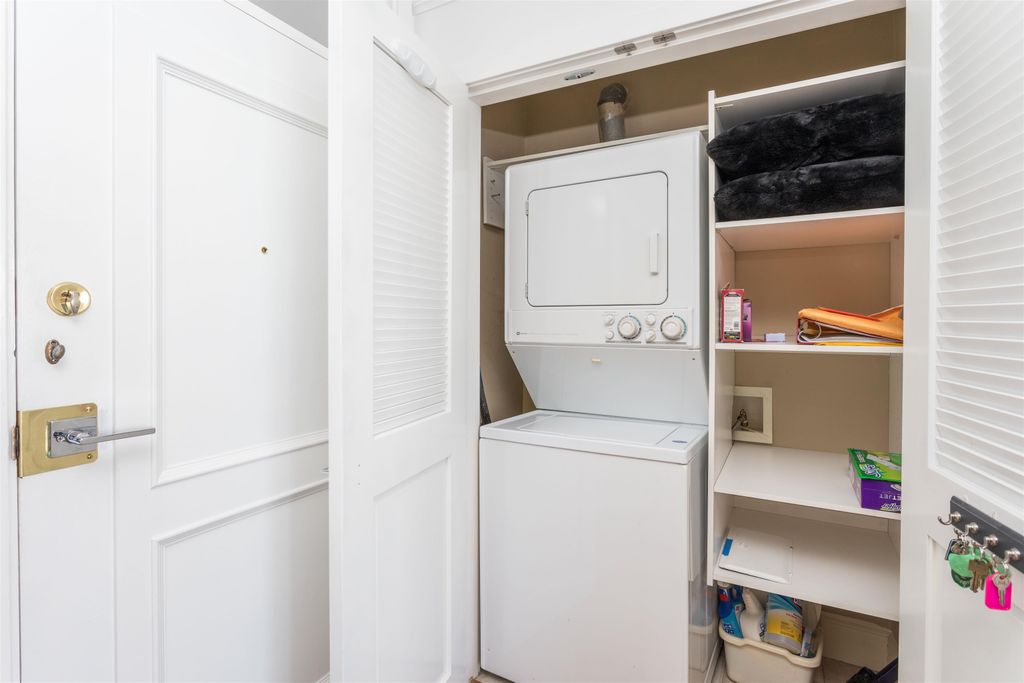 listing image 1101501682901051215