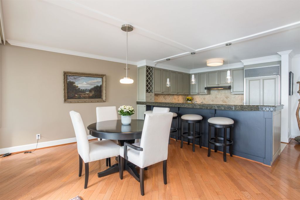 listing image 1108170332430616495