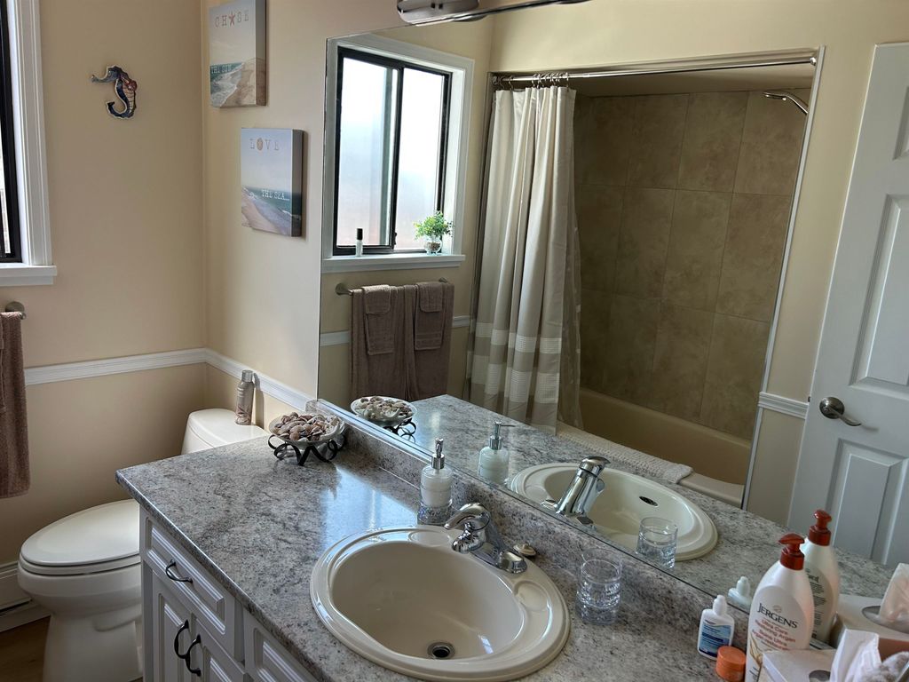 Photo of 32718 Garibaldi Drive #32, Abbotsford, BC V2T 5T6 (MLS # R3111831)