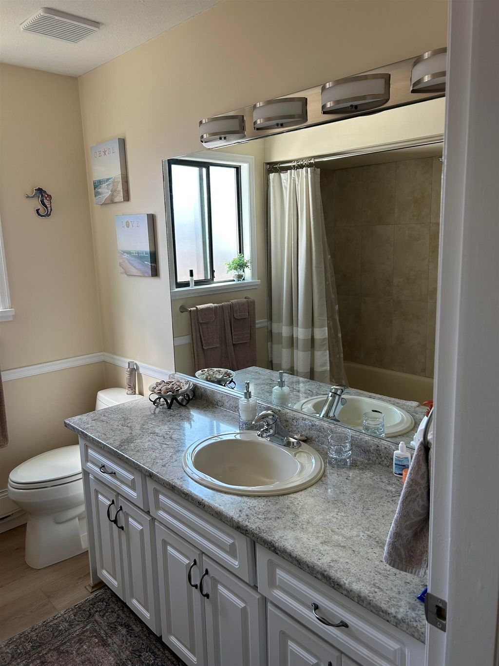 Photo of 32718 Garibaldi Drive #32, Abbotsford, BC V2T 5T6 (MLS # R3111831)