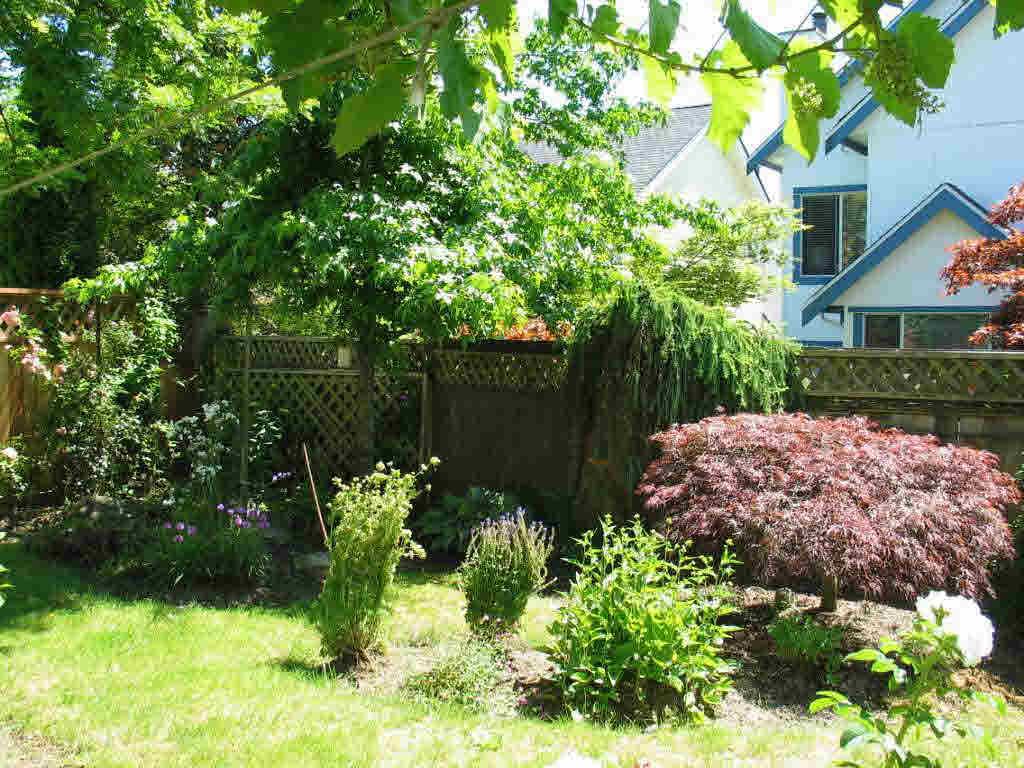 listing image 1106660480724912561