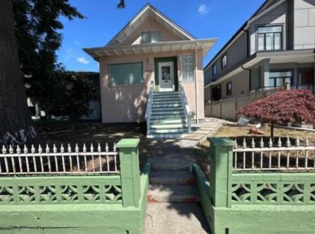listing image 1102834200021040481