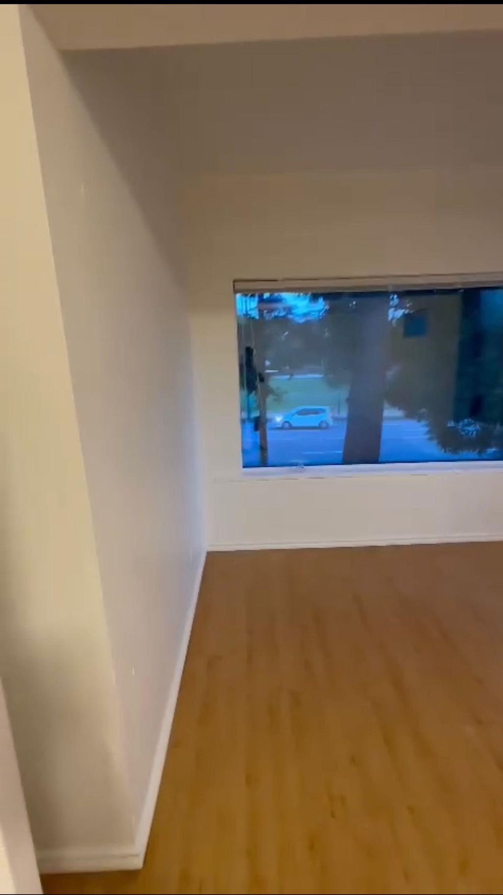 listing image 1107819140880653668