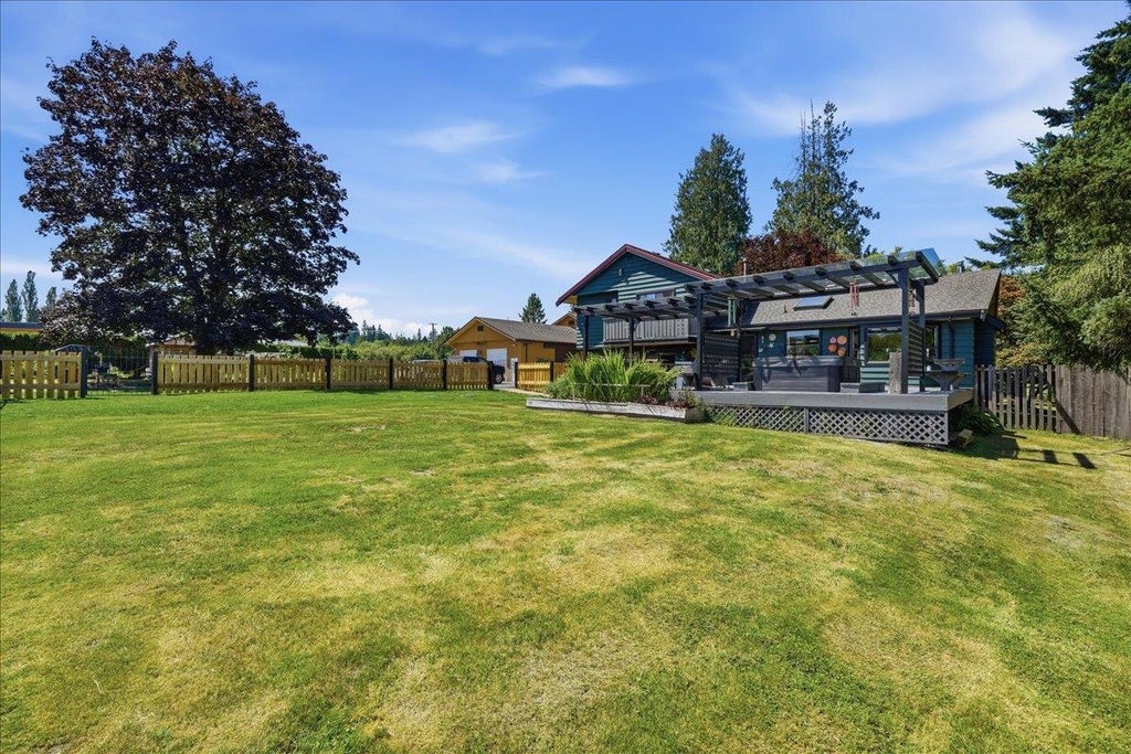 Photo of 12730 216 Street, Maple Ridge, BC V2X 7J9 (MLS # R3152153)